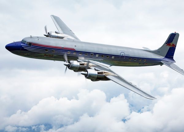 00 Header Douglas Dc 6b the Flying Bulls