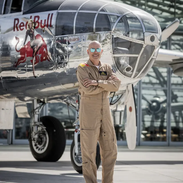 06_frederic_handelmann_pilot_the_flying_bulls_photo_by_mirja_geh_2024.jpg