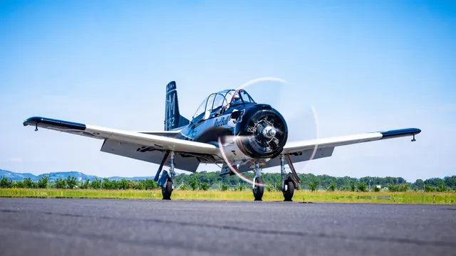 09_north_american_t-28b_the_flying_bulls_photo_by_goran_kroselj_2024.jpg