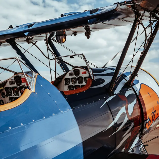 07_pt-17_stearman_the_flying_bulls.jpg
