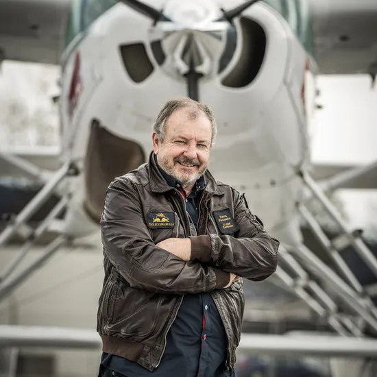 06_hans_pallaske_pilot_the_flying_bulls_photo_by_mirja_geh_2024.jpg