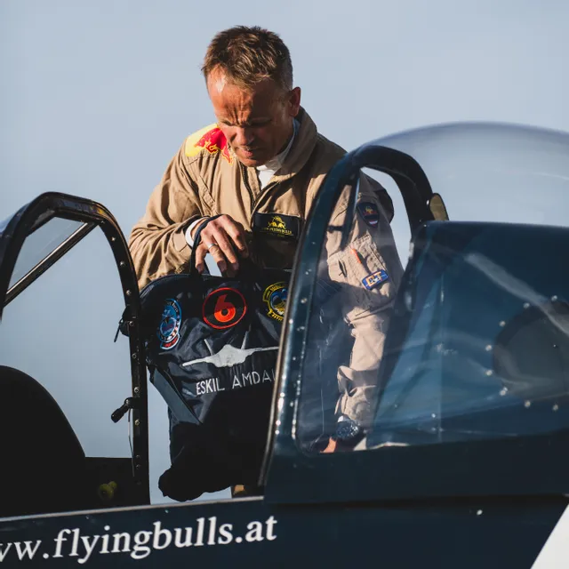 08_eskil_amdal_pilot_the_flying_bulls.jpg