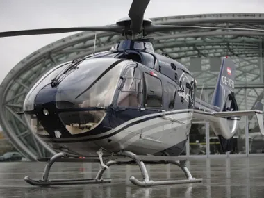 00_header_eurocopter_ec135_the_flying_bulls.jpg