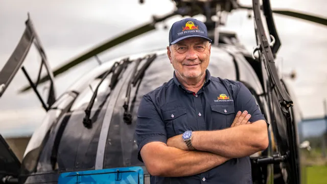 00_header_siegfried_schwarz_ehemaliger_chefpilot-helikopter_the_flying_bulls.jpg