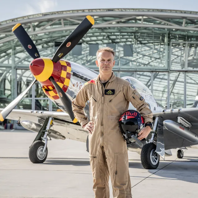 00_header_eskil_amdal_pilot_the_flying_bulls_photo_by_mirja_geh_2024.jpg