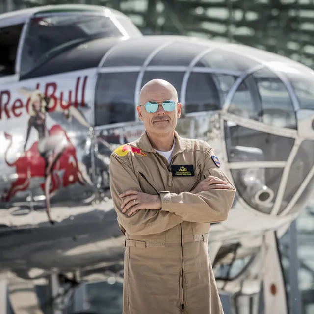 07_frederic_handelmann_pilot_the_flying_bulls_photo_by_mirja_geh_2024.jpg