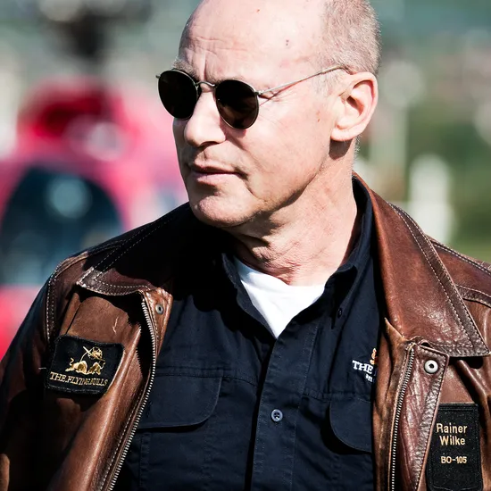 10_rainer_wilke_pilot_the_flying_bulls.jpg