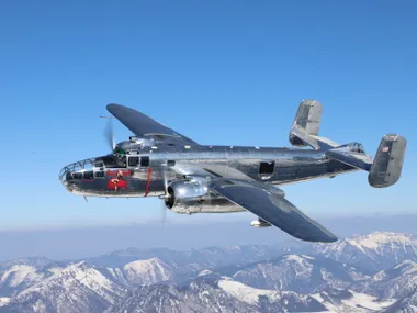00_header_north_american_b-25j_the_flying_bulls.jpg