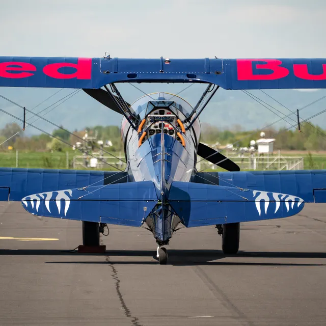 13_pt-17_stearman_the_flying_bulls.jpg
