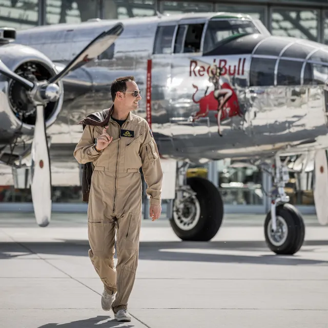 01_ludwig_reiter_pilot_the_flying_bulls_photo_by_mirja_geh_2024.jpg
